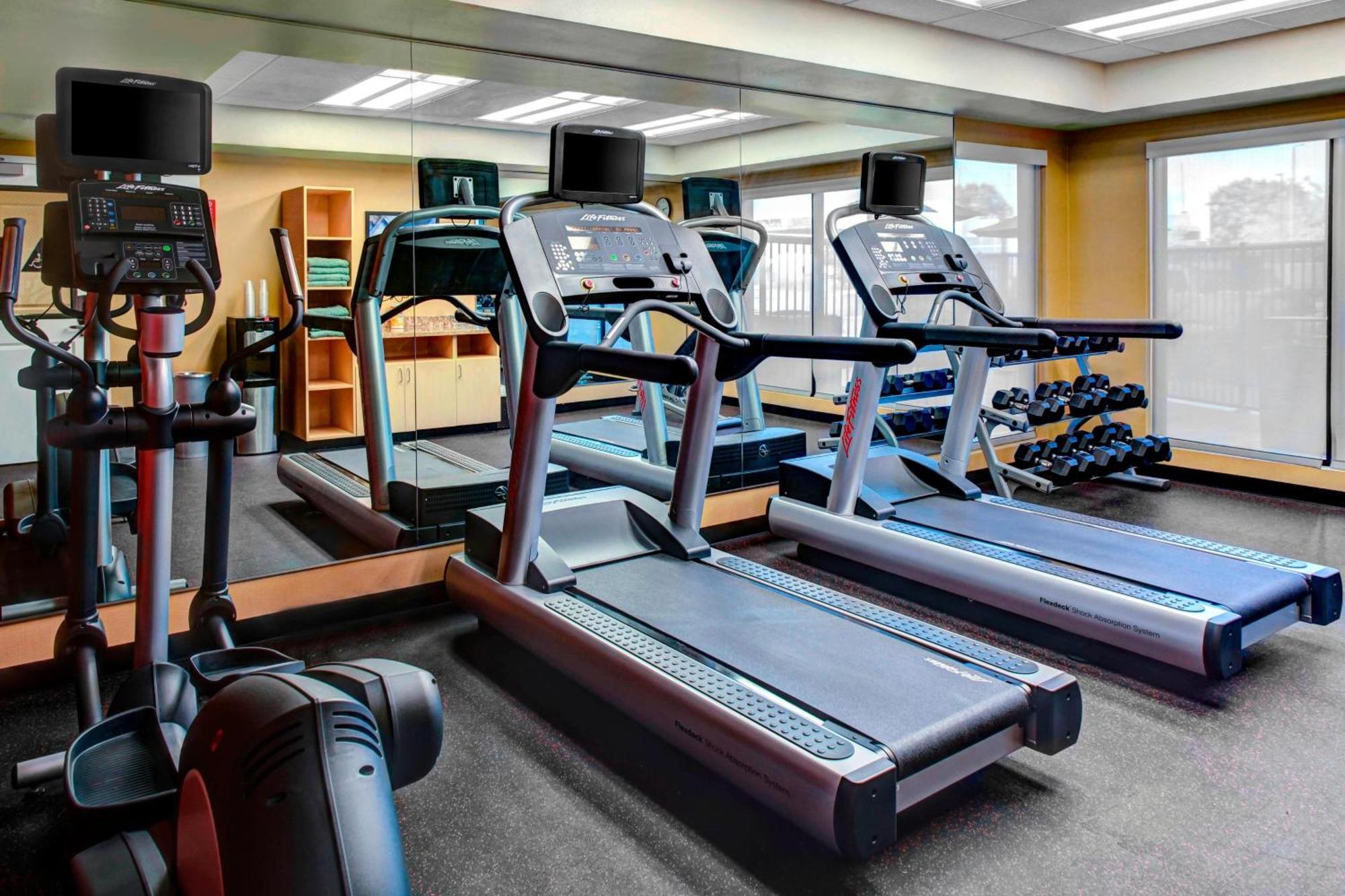 Towneplace Suites By Marriott Bakersfield West Esterno foto