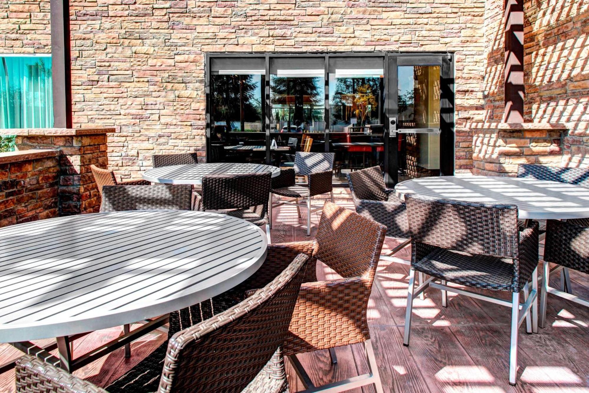 Towneplace Suites By Marriott Bakersfield West Esterno foto