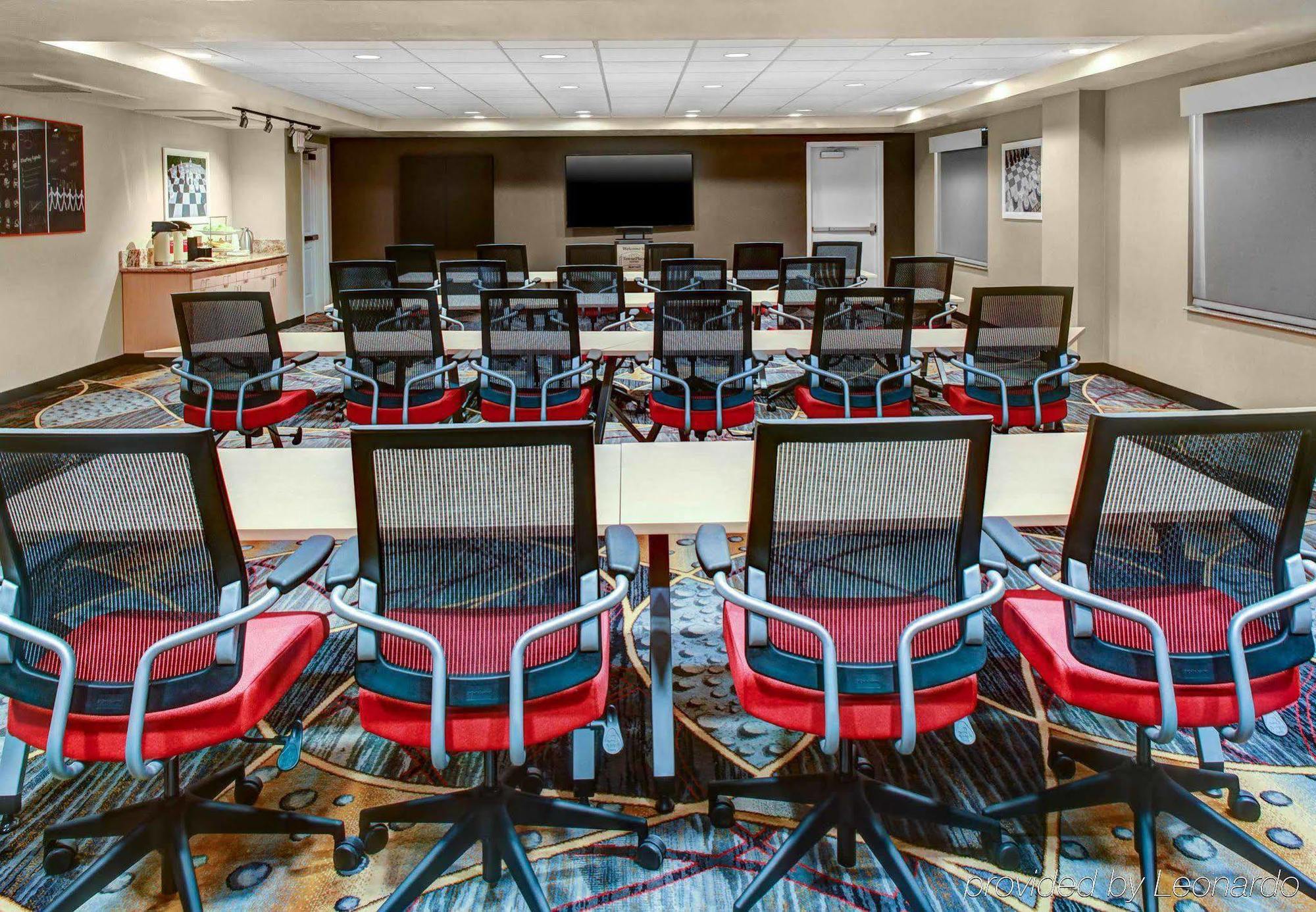 Towneplace Suites By Marriott Bakersfield West Esterno foto
