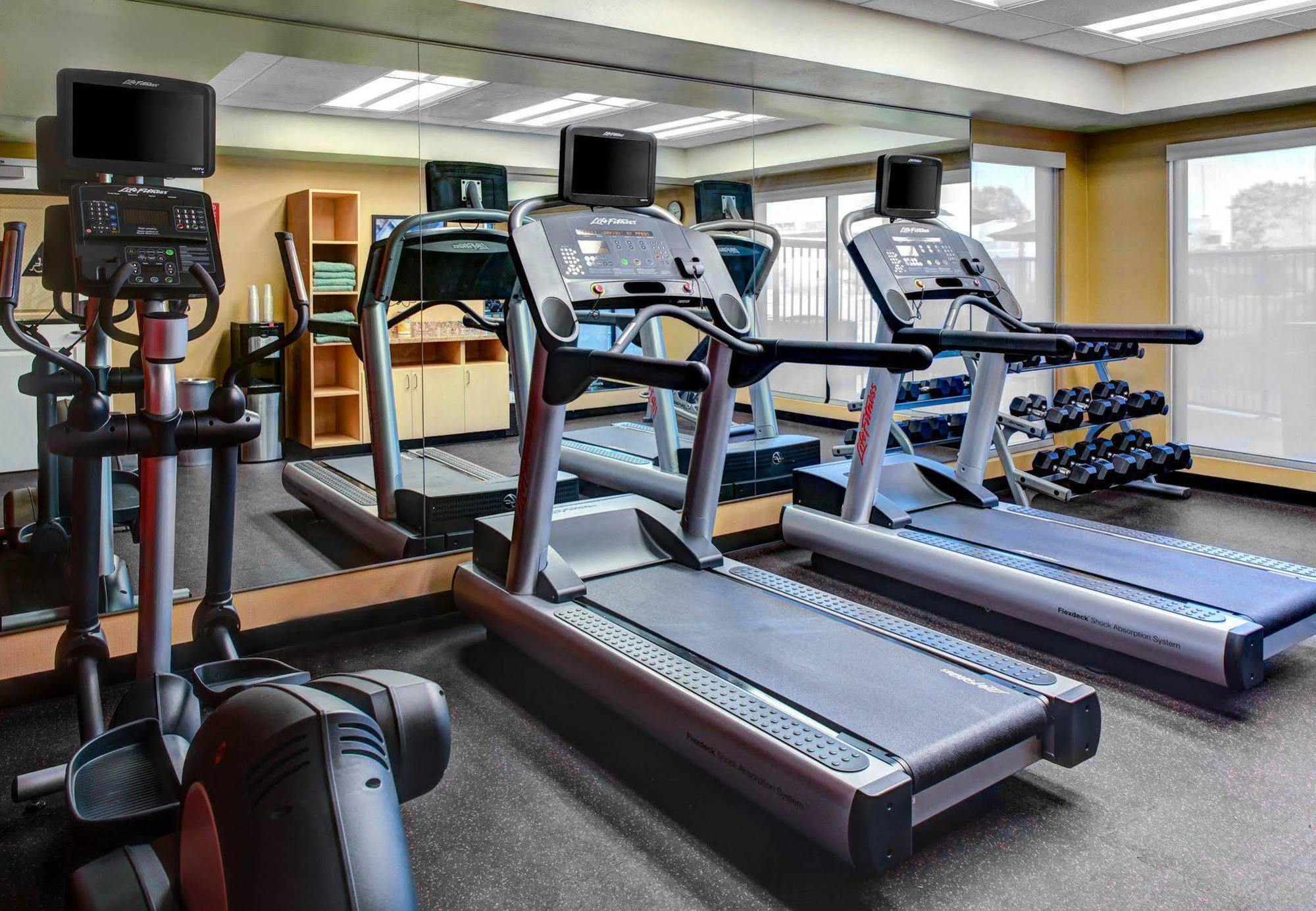 Towneplace Suites By Marriott Bakersfield West Esterno foto